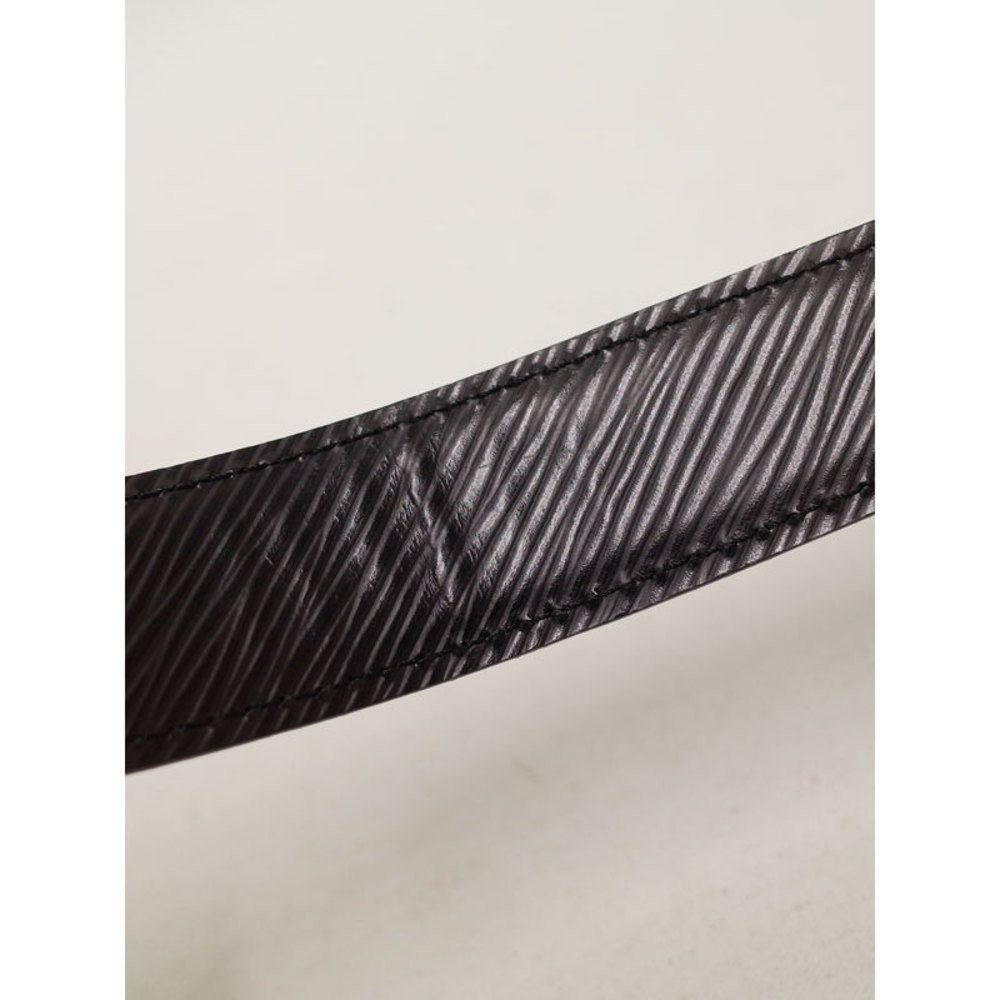 Louis Vuitton Epi Twist MM Shoulder Bag Noir - Picture 6 of 8